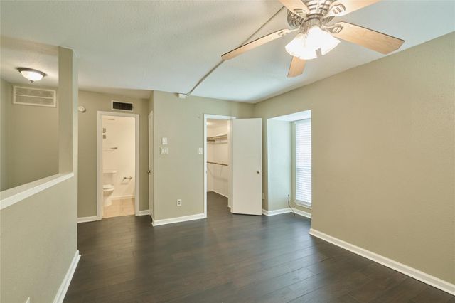 16120 Stuebner Airline Road 212, Spring, TX 77379