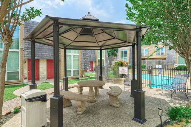 16120 Stuebner Airline Road 212, Spring, TX 77379