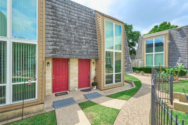 16120 Stuebner Airline Road 212, Spring, TX 77379