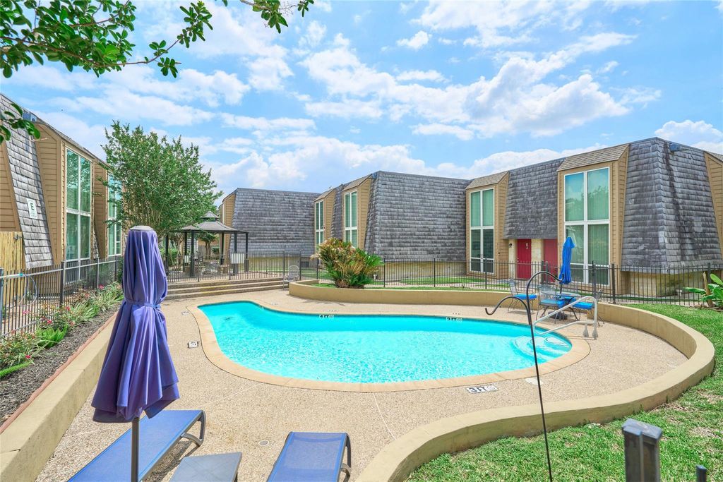 16120 Stuebner Airline Road 212, Spring, TX 77379