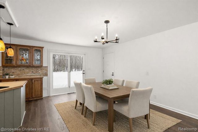 19600 Marilyn Street, Northville, MI 48167