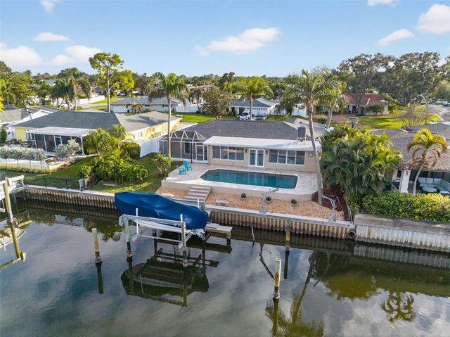 1963 TANGLEWOOD DRIVE NE, St Petersburg, FL 33702