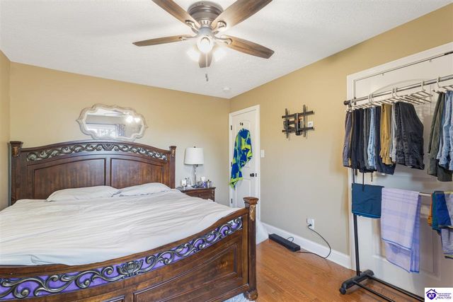 200 Carey Lane, Elizabethtown, KY 42701