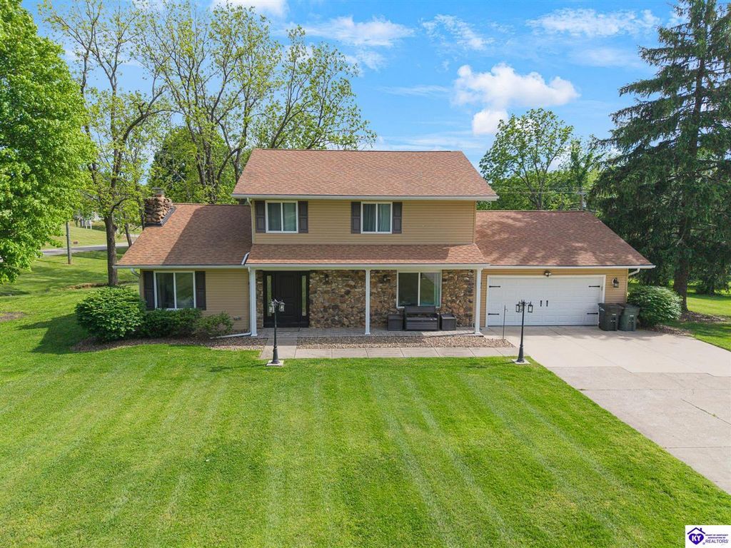 200 Carey Lane, Elizabethtown, KY 42701