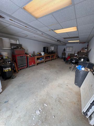 14830 Dudley Road, Lynn, MI 48097
