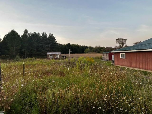 14830 Dudley Road, Lynn, MI 48097