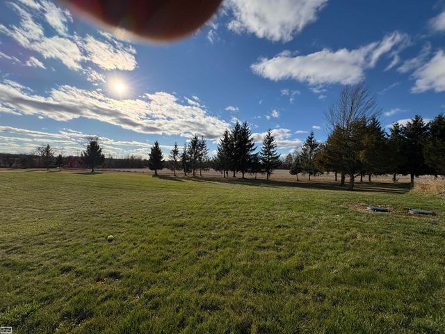 14830 Dudley Road, Lynn, MI 48097