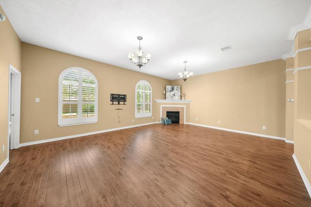6803 Amistad Court, Manvel, TX 77578
