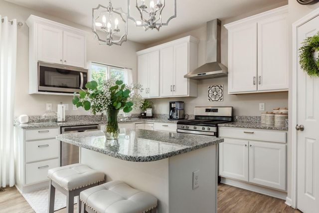 475 Alta View Village Court, Worthington, OH 43085