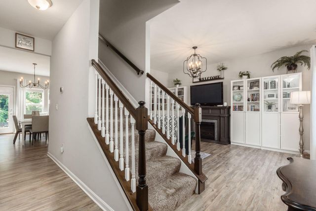 475 Alta View Village Court, Worthington, OH 43085