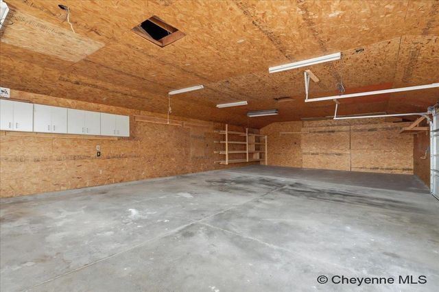 807 E 3RD ST, Cheyenne, WY 82007