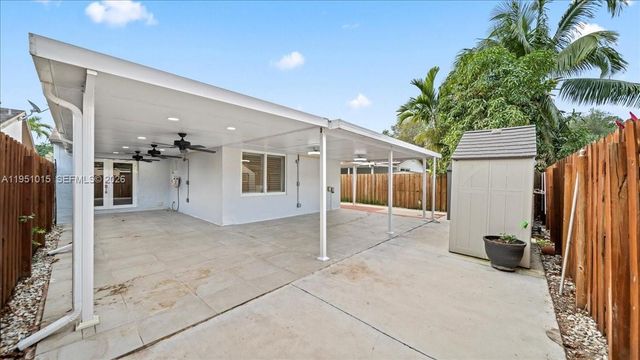 9798 SW 147th Pl, Miami, FL 33196