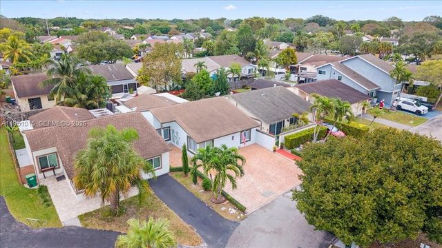 9798 SW 147th Pl, Miami, FL 33196