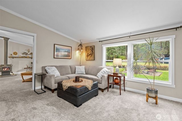 12433 Carriage Place SE, Olalla, WA 98359