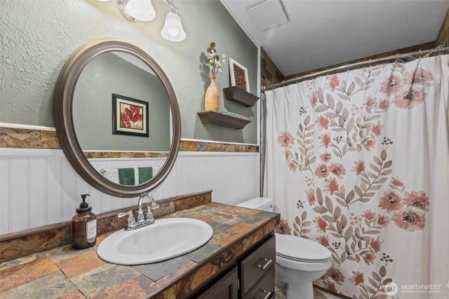 12433 Carriage Place SE, Olalla, WA 98359