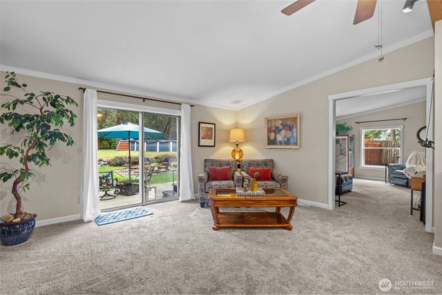 12433 Carriage Place SE, Olalla, WA 98359