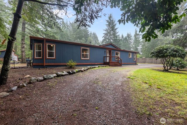 12433 Carriage Place SE, Olalla, WA 98359