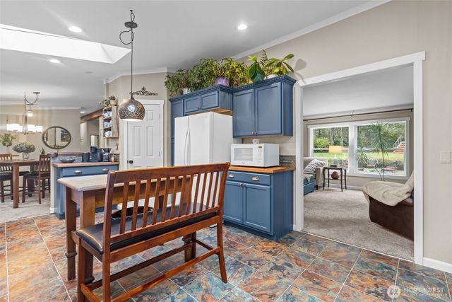 12433 Carriage Place SE, Olalla, WA 98359