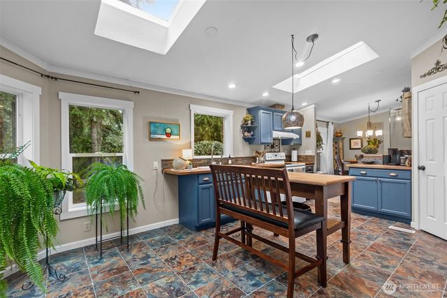 12433 Carriage Place SE, Olalla, WA 98359