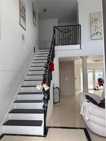 13966 SW 13th St, Miami, FL 33184