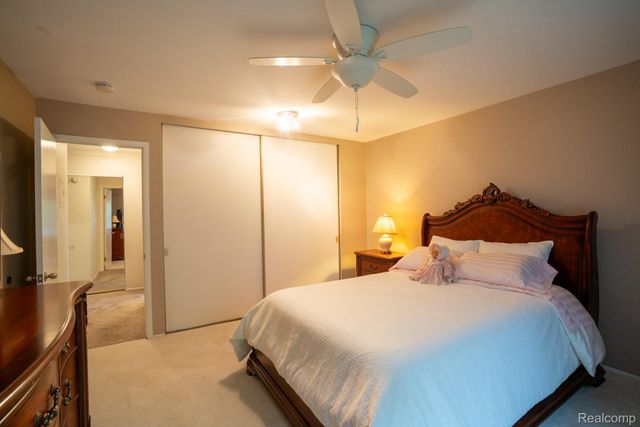 1750 MONTICELLO Street 6, Trenton, MI 48183