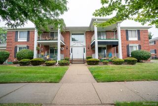 1750 MONTICELLO Street 6, Trenton, MI 48183