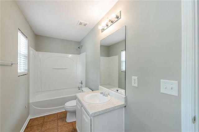 172 Nacoochee Way, Canton, GA 30114