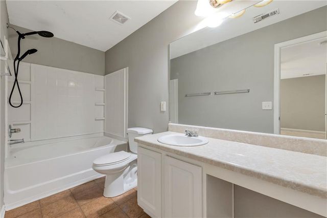 172 Nacoochee Way, Canton, GA 30114