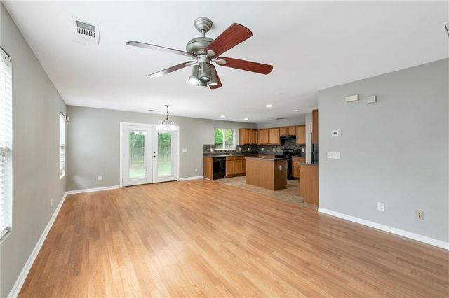172 Nacoochee Way, Canton, GA 30114