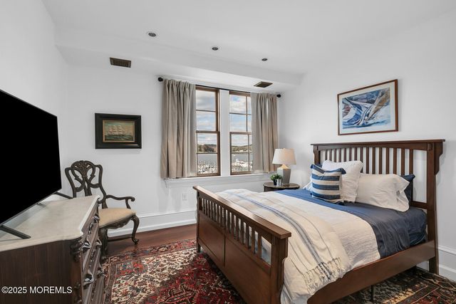 1 Second Street, Rumson, NJ 07760
