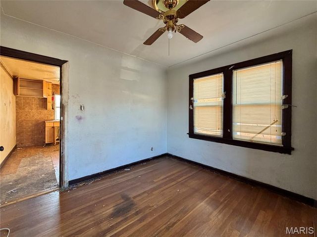 8019 Genesta Street, St Louis, MO 63123