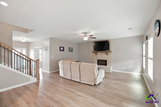650 McCarley Downs Drive, Bonaire, GA 31005