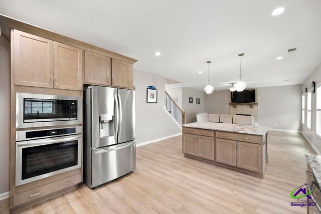 650 McCarley Downs Drive, Bonaire, GA 31005