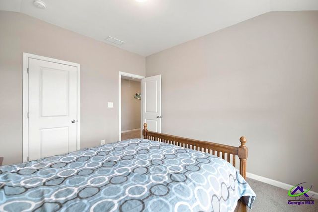 650 McCarley Downs Drive, Bonaire, GA 31005