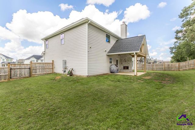 650 McCarley Downs Drive, Bonaire, GA 31005