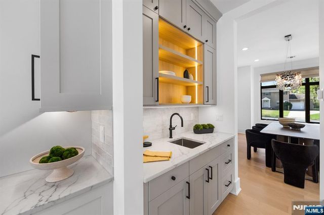 163 Delmar Avenue, Glen Rock, NJ 07452