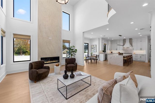 163 Delmar Avenue, Glen Rock, NJ 07452