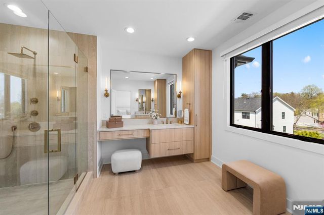 163 Delmar Avenue, Glen Rock, NJ 07452