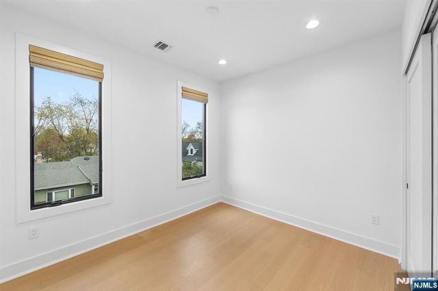 163 Delmar Avenue, Glen Rock, NJ 07452