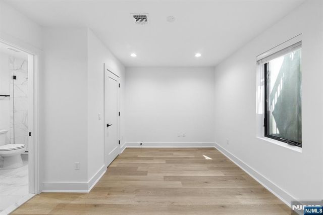 163 Delmar Avenue, Glen Rock, NJ 07452