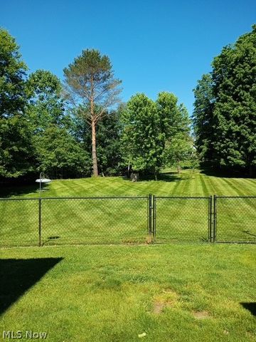 7998 Wolff Drive, Garrettsville, OH 44231