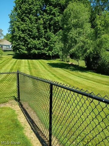 7998 Wolff Drive, Garrettsville, OH 44231