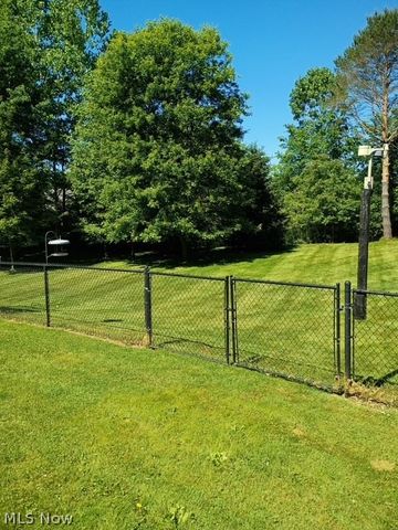 7998 Wolff Drive, Garrettsville, OH 44231