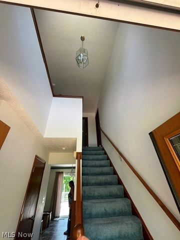 7998 Wolff Drive, Garrettsville, OH 44231