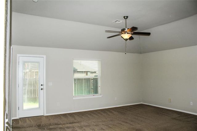 2921 NW 181st Street, Edmond, OK 73012