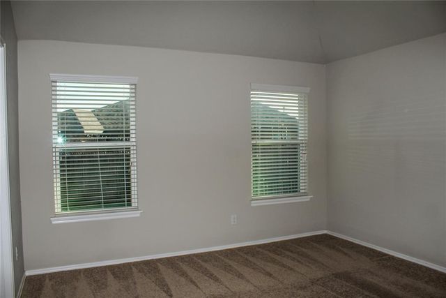 2921 NW 181st Street, Edmond, OK 73012
