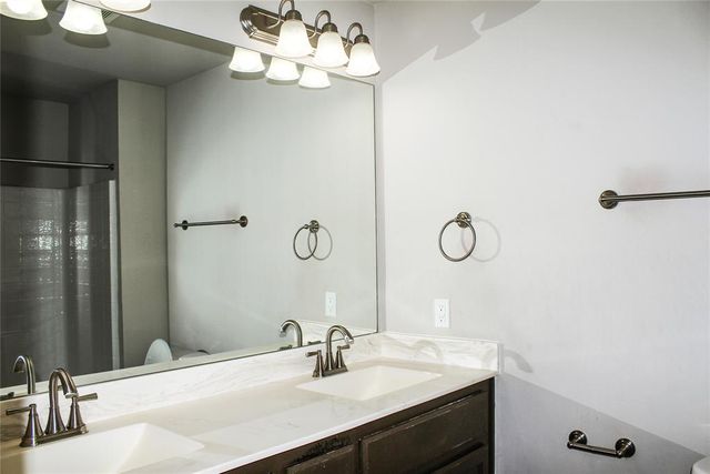 2921 NW 181st Street, Edmond, OK 73012