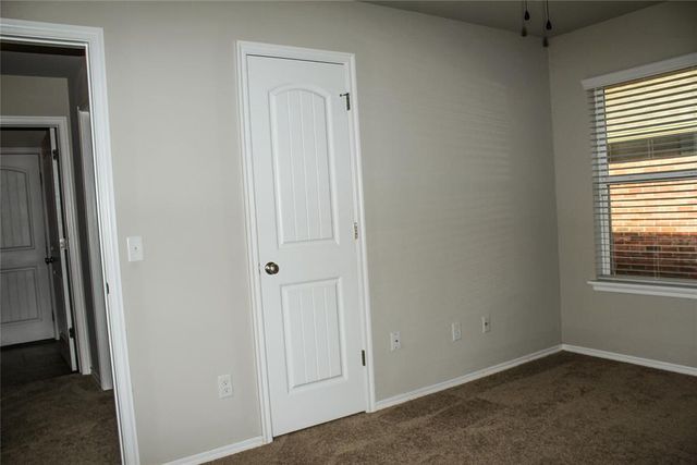 2921 NW 181st Street, Edmond, OK 73012