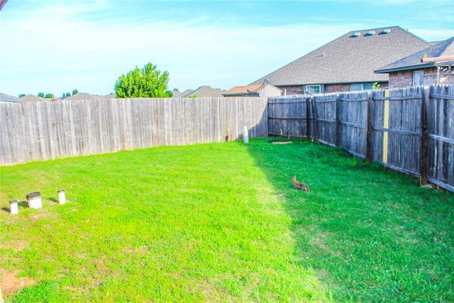 2921 NW 181st Street, Edmond, OK 73012