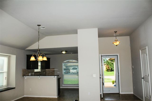 2921 NW 181st Street, Edmond, OK 73012